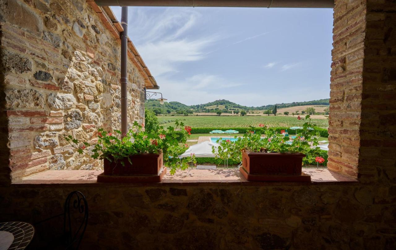 Agriturismo La Peschiera Casole dʼElsa Eksteriør bilde