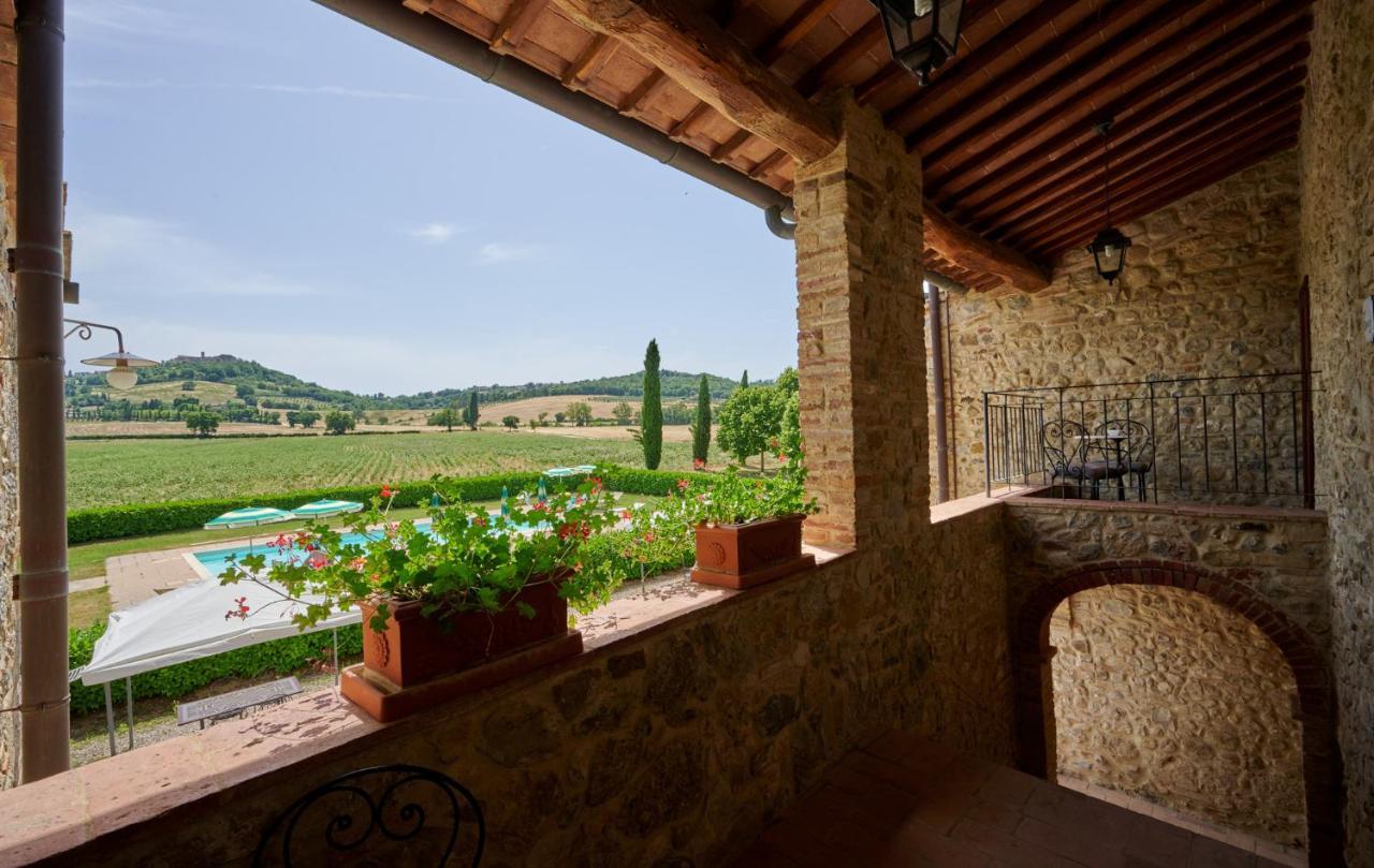 Agriturismo La Peschiera Casole dʼElsa Eksteriør bilde