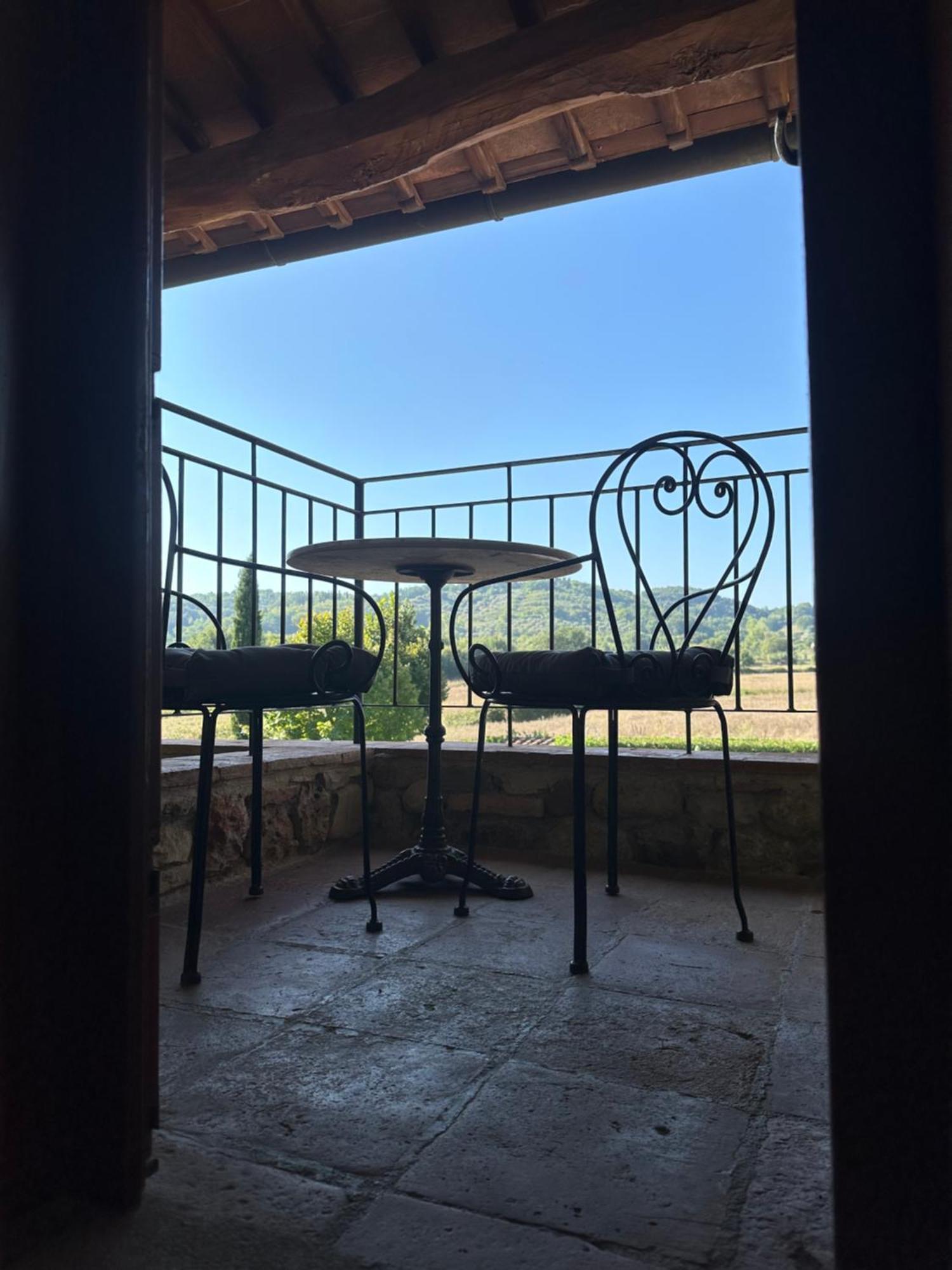 Agriturismo La Peschiera Casole dʼElsa Eksteriør bilde