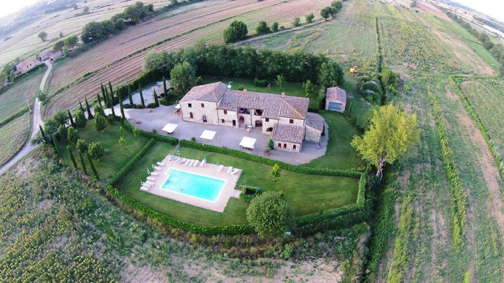Agriturismo La Peschiera Casole dʼElsa Eksteriør bilde