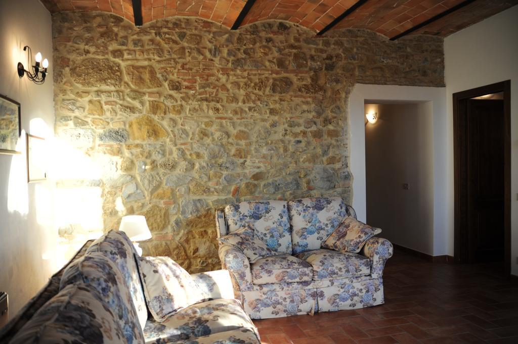 Agriturismo La Peschiera Casole dʼElsa Eksteriør bilde