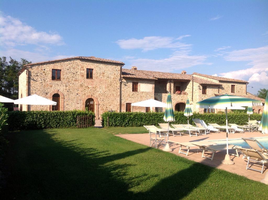 Agriturismo La Peschiera Casole dʼElsa Eksteriør bilde