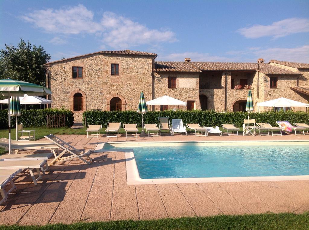 Agriturismo La Peschiera Casole dʼElsa Eksteriør bilde